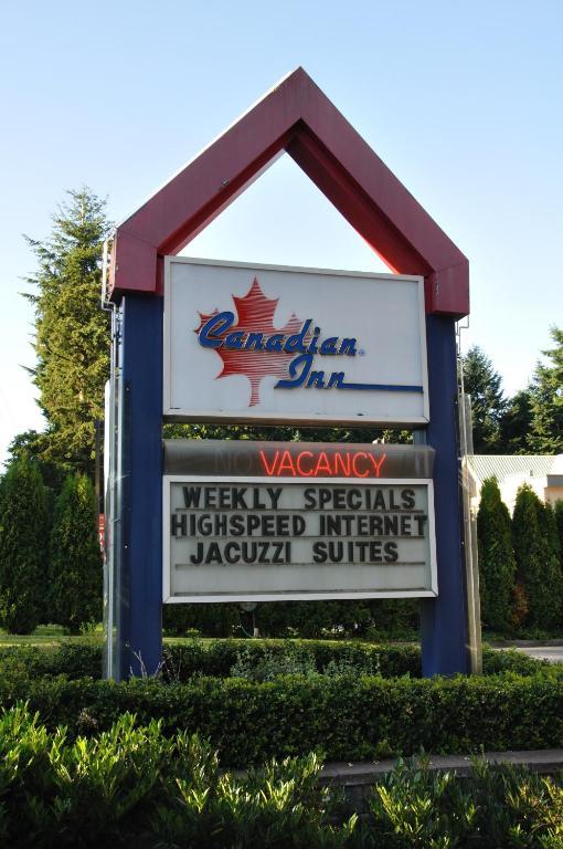 סארי Canadian Inn מראה חיצוני תמונה